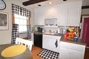 307 Hancock St, Braintree, MA 02184 - Photo 2