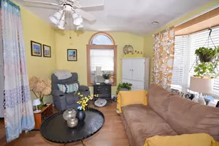 307 Hancock St, Braintree, MA 02184 - Photo 4