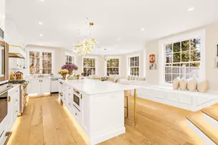 31 Boyles St, Beverly, MA 01915 - Photo 10