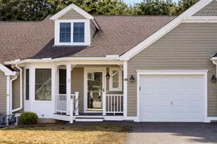 4 Autumn Dr, Hudson, MA 01749 - Photo 1