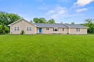 74 Pompositticut St, Stow, MA 01775 - Photo 1