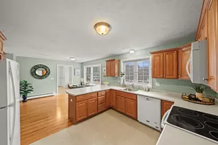 74 Pompositticut St, Stow, MA 01775 - Photo 6
