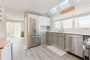 640 Maple Brook Rd, Bellingham, MA 02019 - Photo 14