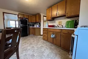 125 Beale, Quincy, MA 02170 - Photo 4