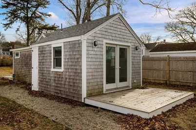 18 Cross St, Dennis, MA 02639 - Photo 10