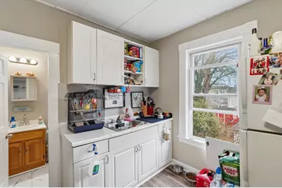 14-14 1/2 Hacker Street, Worcester, MA 01603 - Photo 32