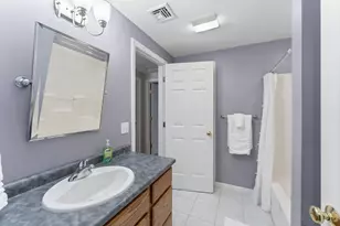140 Powhattan Dr, Taunton, MA 02718 - Photo 22