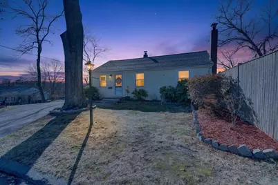 84 Algonquin St, Brockton, MA 02302 - Photo 1