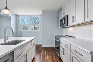 136 Babcock St, Brookline, MA 02446 - Photo 1
