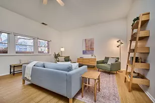 26 Crescent St, Northampton, MA 01060 - Photo 4