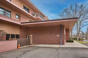 26 Crescent St, Northampton, MA 01060 - Photo 22