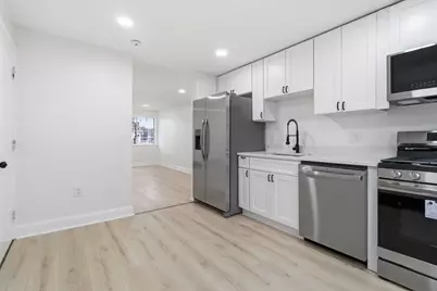 1 19th Street #3, Lowell, MA 01850 - Photo 6