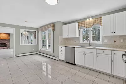 10 Marla Circle, Westfield, MA 01085 - Photo 12