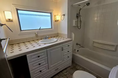 1760 Westover Rd #5, Chicopee, MA 01020 - Photo 18