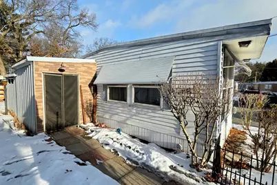 1760 Westover Rd #5, Chicopee, MA 01020 - Photo 2