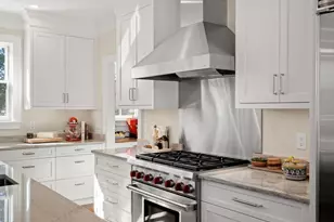 56 Central St, Andover, MA 01810 - Photo 8