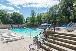 33 Pond Ave, Brookline, MA 02445 - Photo 8