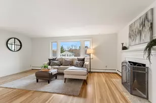 22 Indian Hill Rd, Wakefield, MA 01880 - Photo 6