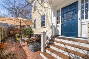 10 Summer St, Boston, MA 02129 - Photo 32