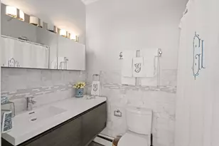 34 Plympton St, Boston, MA 02118 - Photo 20