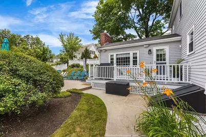 37 Fremont Street, Reading, MA 01867 - Photo 8