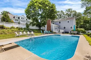 37 Fremont St, Reading, MA 01867 - Photo 6