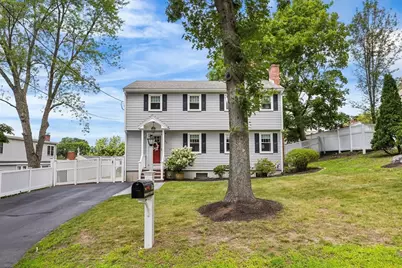 37 Fremont Street, Reading, MA 01867 - Photo 36