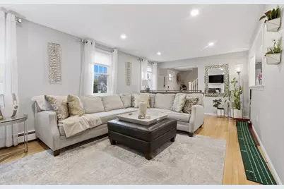 37 Fremont Street, Reading, MA 01867 - Photo 12