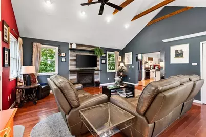 28 Gordon Rd, Medford, MA 02155 - Photo 4