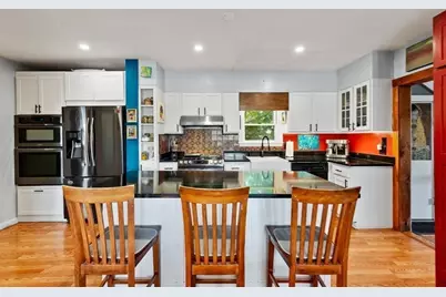 28 Gordon Rd, Medford, MA 02155 - Photo 2