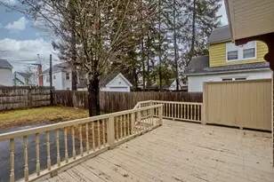 44 Meredith St, Springfield, MA 01108 - Photo 8