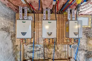 121 Winfield St, Worcester, MA 01602 - Photo 36