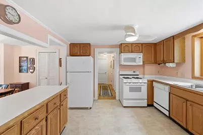 10 Wimbledon Drive, Yarmouth, MA 02673 - Photo 12