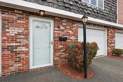 22 North Central Street #5, Peabody, MA 01960 - Photo 2