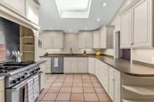 1114 Orleans Rd, Chatham, MA 02633 - Photo 10