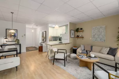 22 Chestnut Pl #M3, Brookline, MA 02445 - Photo 2