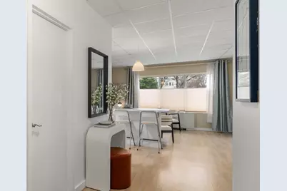 22 Chestnut Pl #M3, Brookline, MA 02445 - Photo 14