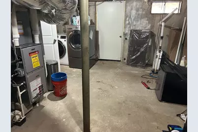 88 Pinehurst Ave, Brockton, MA 02302 - Photo 16