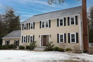 990 Forest St, North Andover, MA 01845 - Photo 2