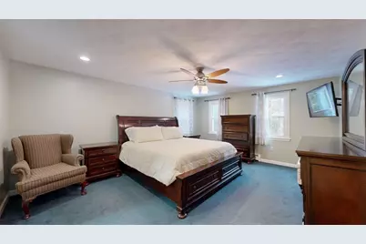 990 Forest St, North Andover, MA 01845 - Photo 26