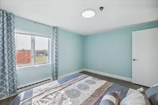 33 Lodgen Ct, Malden, MA 02148 - Photo 14