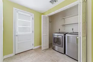 5 Hillcrest Rd, Bedford, MA 01730 - Photo 12