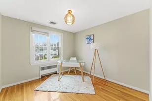 5 Hillcrest Rd, Bedford, MA 01730 - Photo 16