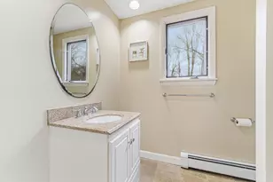 5 Hillcrest Rd, Bedford, MA 01730 - Photo 10