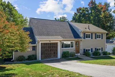 17 Oakvale Road, Framingham, MA 01701 - Photo 2