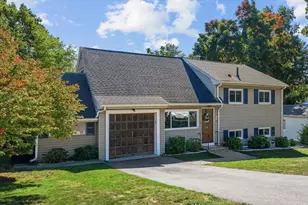 17 Oakvale Rd, Framingham, MA 01701 - Photo 2