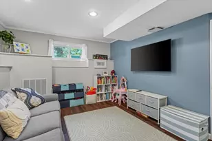 17 Oakvale Rd, Framingham, MA 01701 - Photo 26