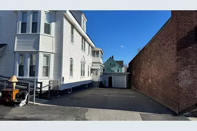 20 Annis St, Methuen, MA 01844 - Photo 4