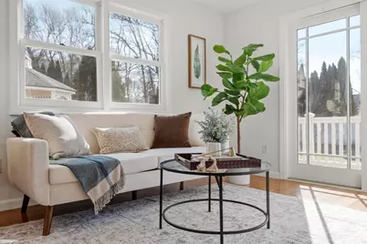 48 Bumble Bee Cir, Shrewsbury, MA 01545 - Photo 2