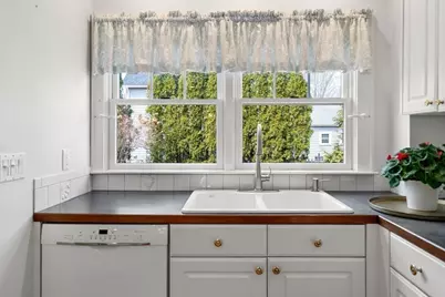 22 S Lincoln St, Natick, MA 01760 - Photo 20